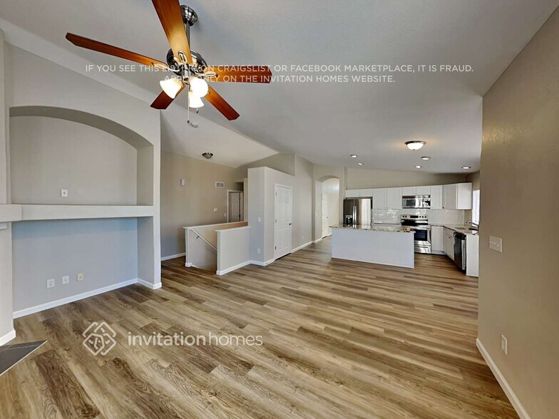 Building Photo - 20581 E Bellewood Pl