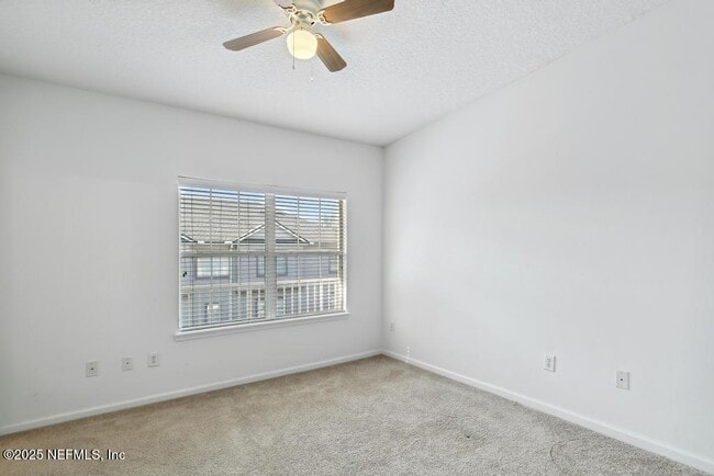 Building Photo - 7202 Deerfoot Cir