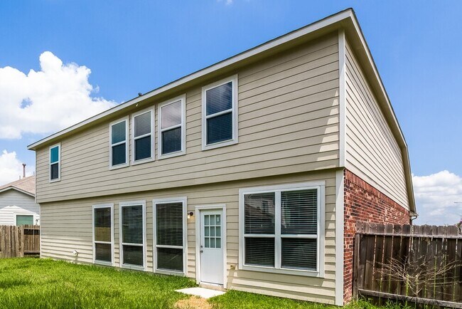 Building Photo - 4258 Wells Mark Dr