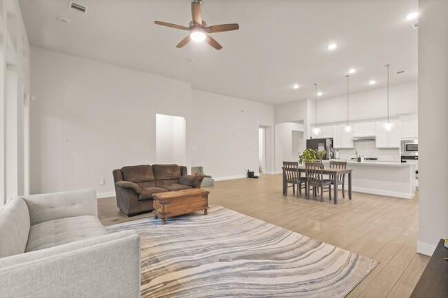 Building Photo - 10943 Water Hyssop Ln