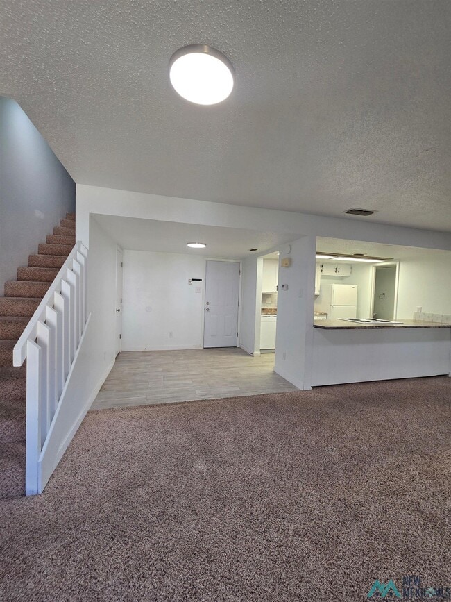 Building Photo - 3520 Adenmore Apt C