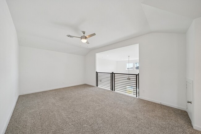 Building Photo - 14309 Yellow Hawthorn Ct