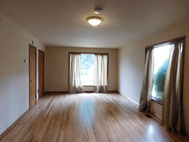 Building Photo - 3Bd/1Ba Single Story House w/ Basement - A...