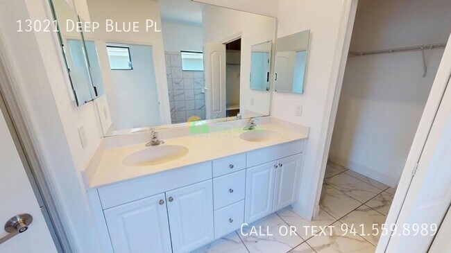 Building Photo - 13021 Deep Blue Pl