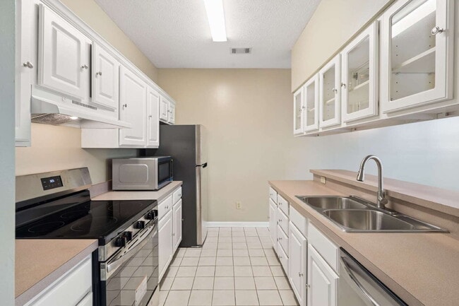 Building Photo - 501 Churchill Crossing