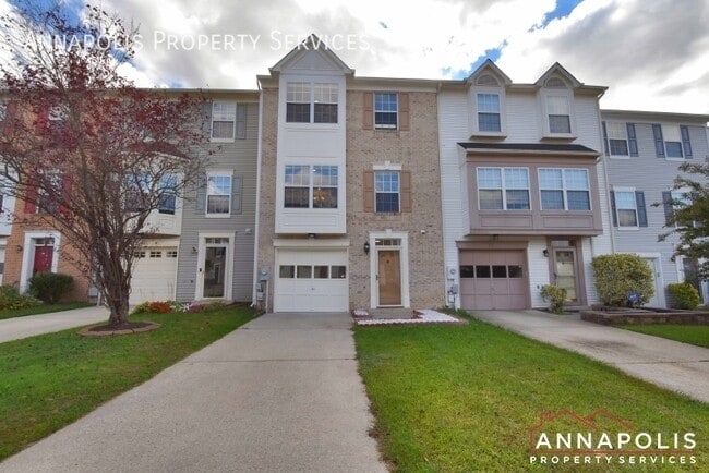 Primary Photo - 109 Pinecove Ct