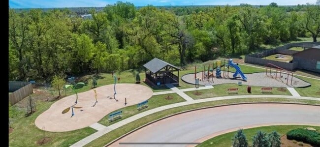 Building Photo - 12509 NW 140th St