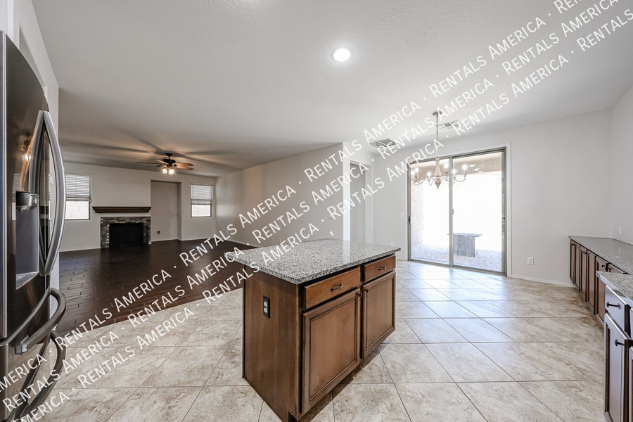 Building Photo - 29537 N Smokey Ln