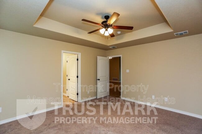 Building Photo - 1304 Risen Star Ln