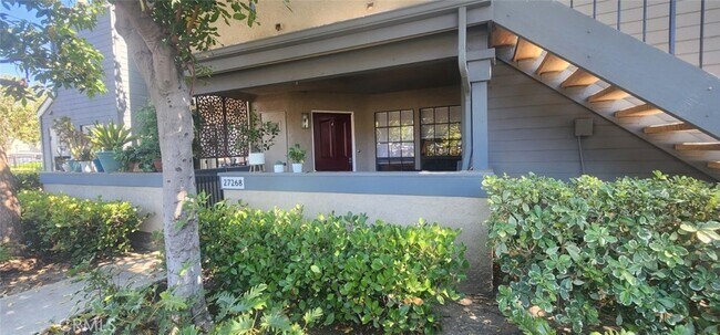 Building Photo - 27268 Avenida De La Plata