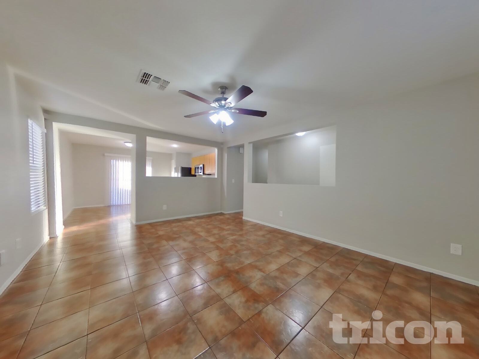 Building Photo - 11519 W Windrose Ave