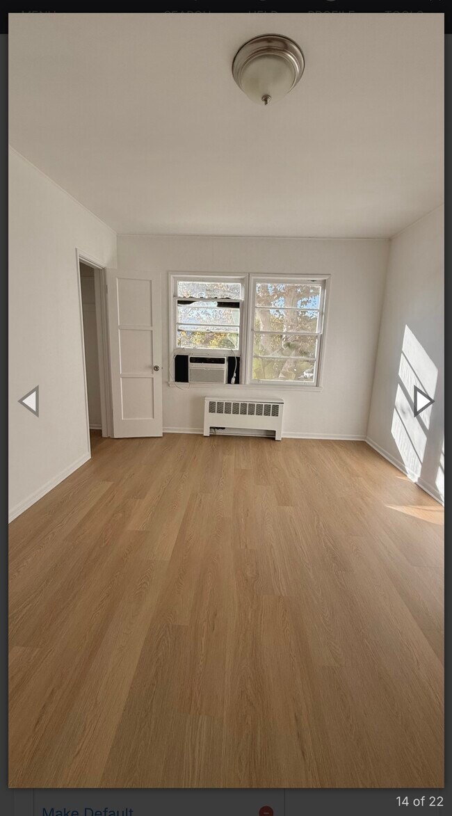 Building Photo - 200 S Sycamore Ave