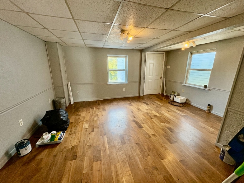 Building Photo - 221 E Cumberland St