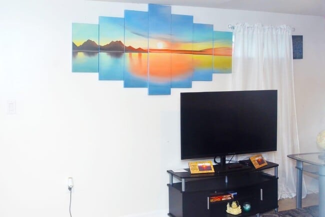 Building Photo - 105 Arundel Corporation Rd