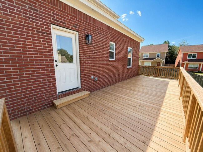 Building Photo - 33 Breckenridge Cv