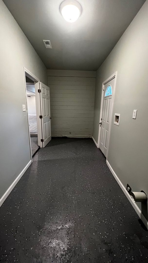 Building Photo - BRAND NEW 3bd/2ba Bungalow Renovation!!! -...