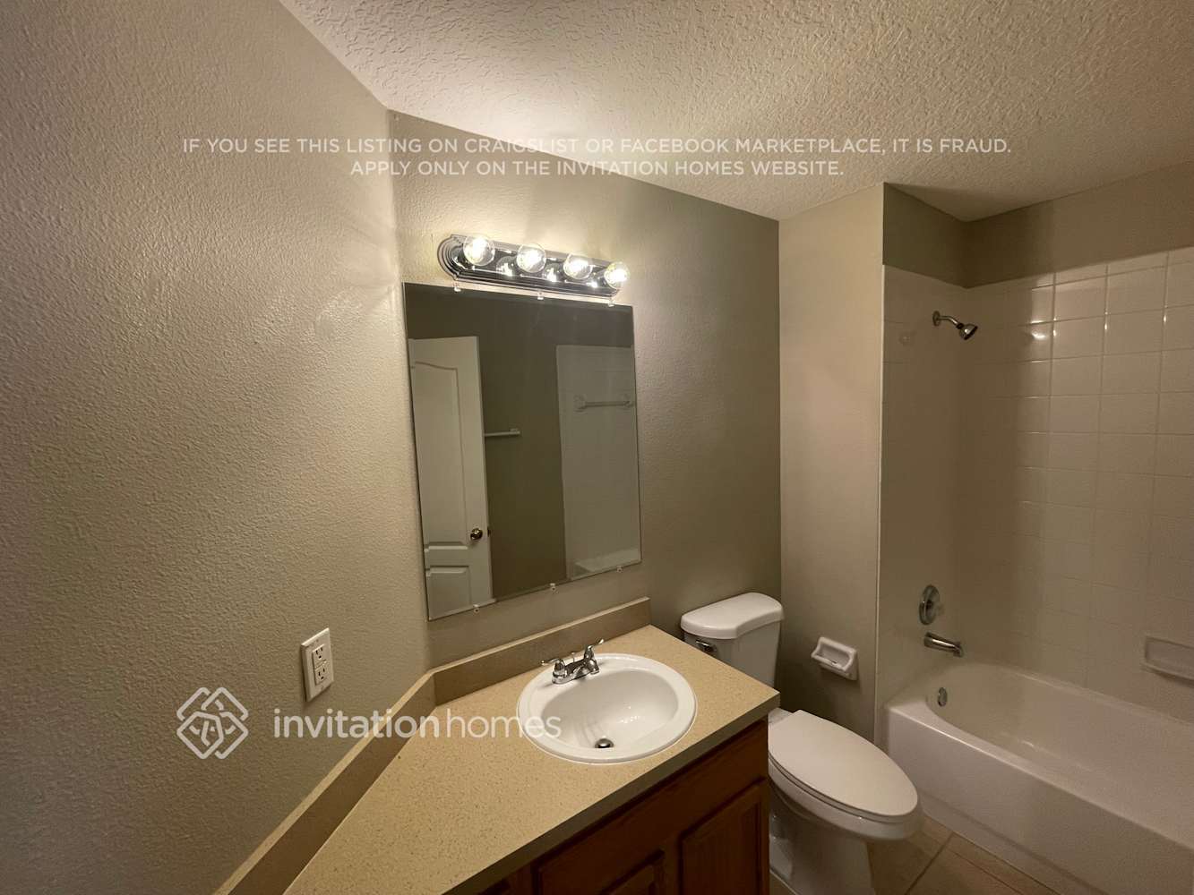 Building Photo - 30237 Glenham Ct