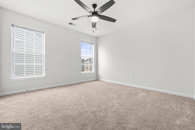 Building Photo - 5407 Silver Maple Ln