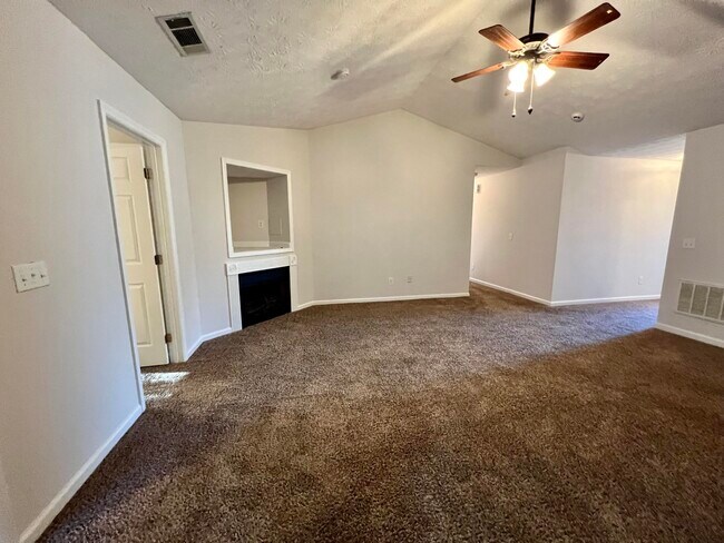 Building Photo - 707 Porter Ln