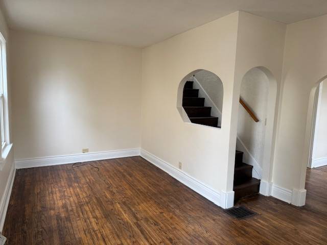 Building Photo - 341 11th St SW