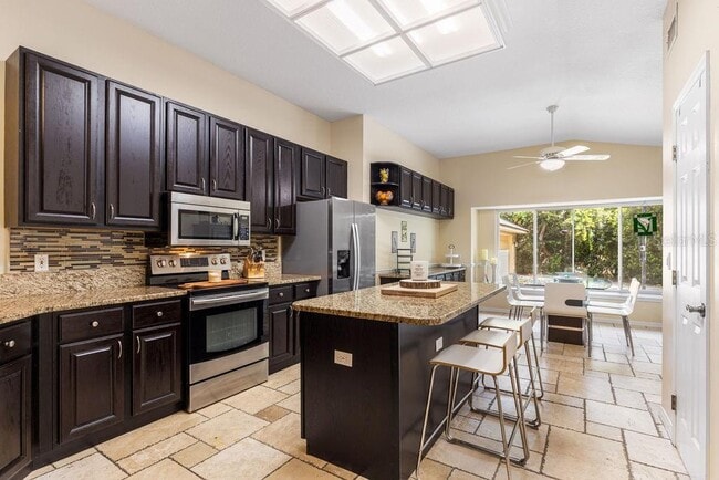 Building Photo - 11634 Nellie Oaks Bend