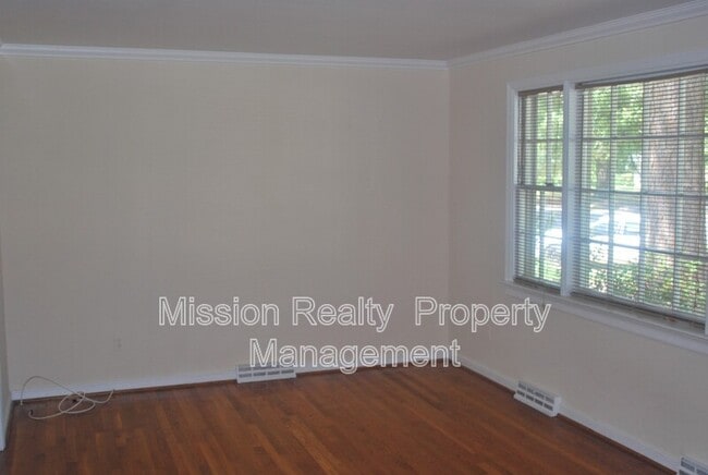Building Photo - 7107 Galax Rd