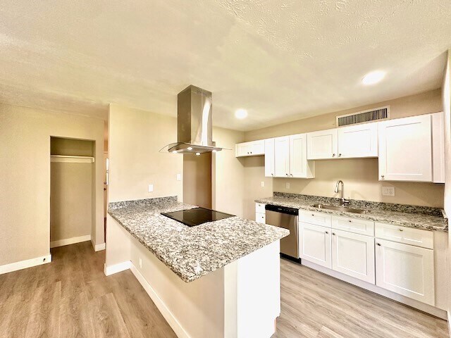 Building Photo - 4819 Porter Ridge Dr