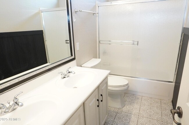 Building Photo - 6700 S Agate Way