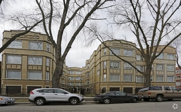 Building Photo - 7800 S Essex