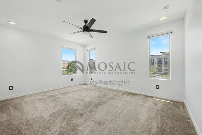 Building Photo - 8317 E Impala Ave