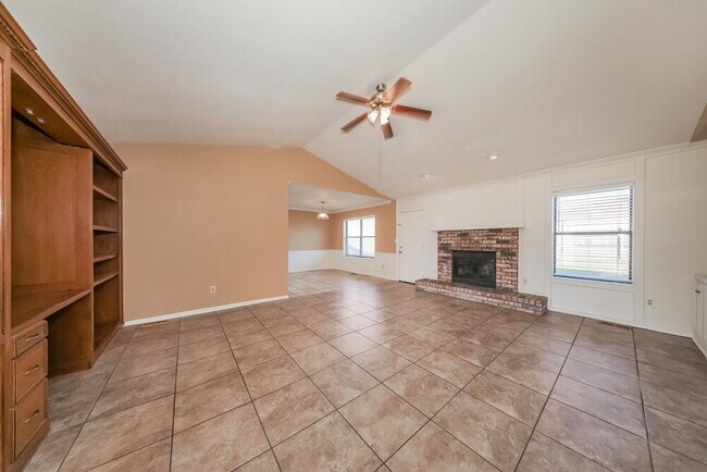 Building Photo - 2135 Jazzman Dr