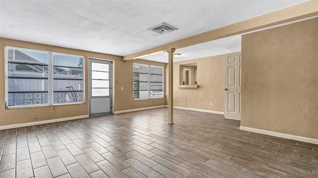 Building Photo - 1460 S Betty Ln