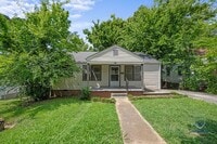 Building Photo - 2 bedroom 1 bath home located near Gadsden...