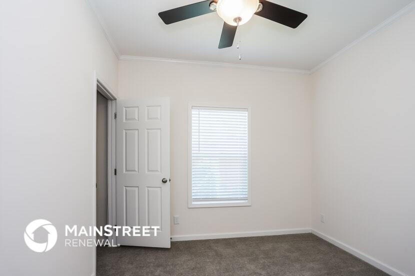 Building Photo - 1900 21st St S