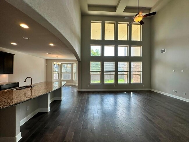 Building Photo - 3004 Desert Shade Bnd