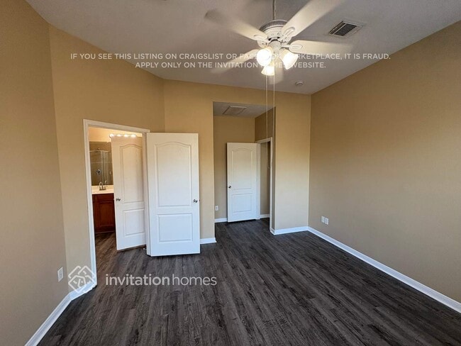 Building Photo - 18802 Cluster Oaks Dr