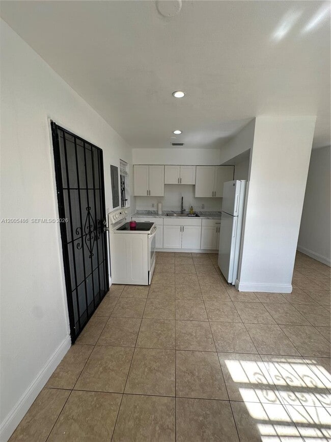 Building Photo - 3501 NW 171 Terrace