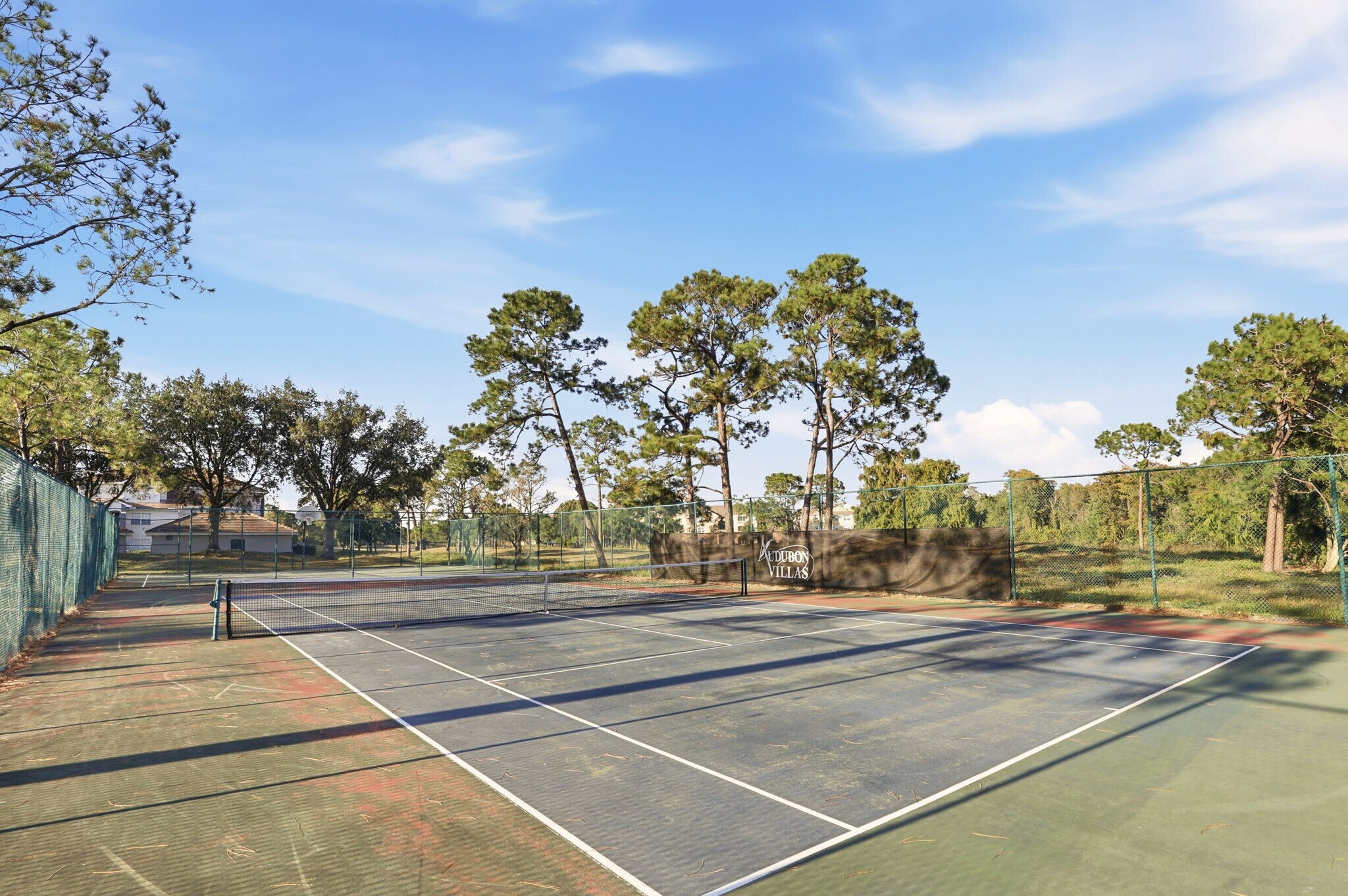 Building Photo - 13839 Fairway Island Dr