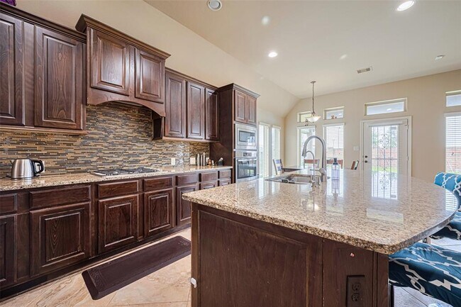 Building Photo - 20267 Ivory Valley Ln