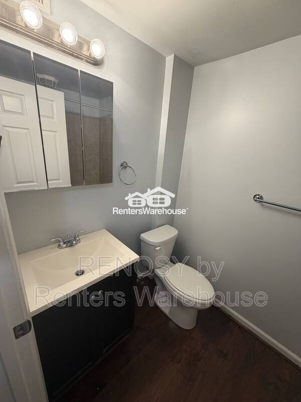 Building Photo - 907 Woodbridge Ct