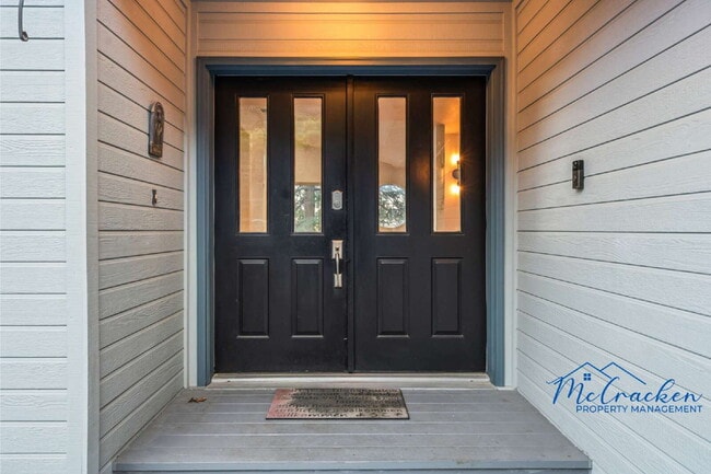 Building Photo - 525 Ashland Loop Rd