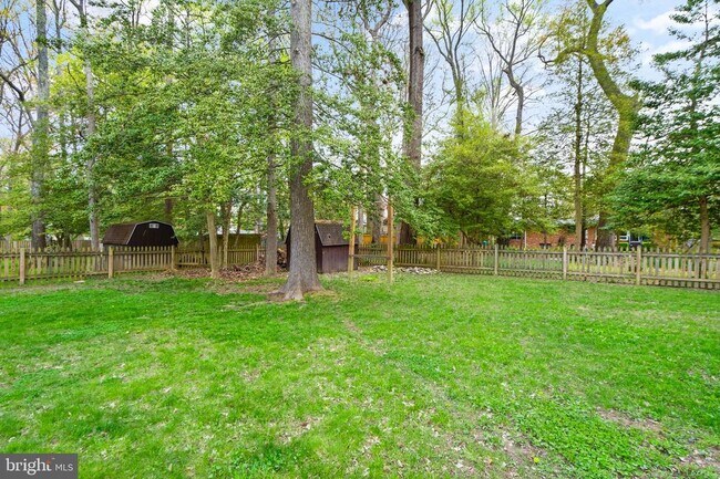 Building Photo - 4408 Tarpon Ln