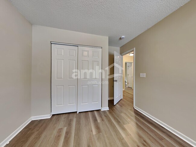 Building Photo - 186 Chemistry Cir