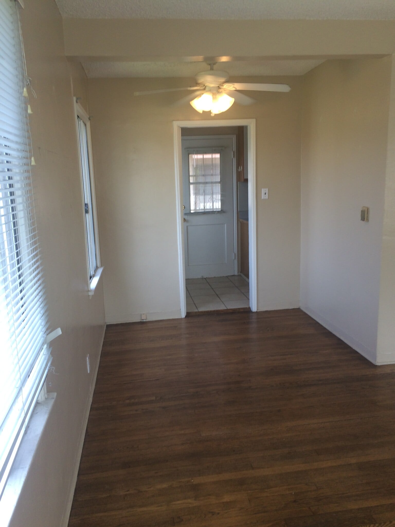 Building Photo - 2240 Euclid Ave