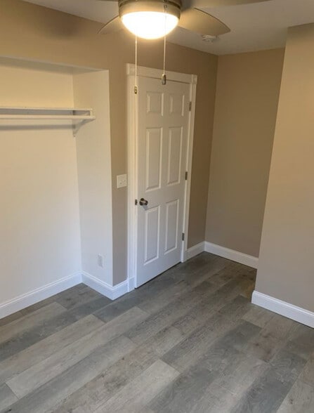 Bedroom 2, large closet. - 1744 Farmington Ave