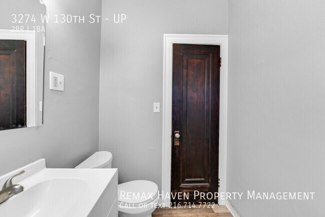 Building Photo - 3274 W 130th St
