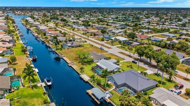 Building Photo - 1418 Shelby Pkwy