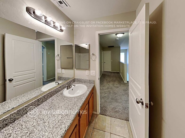 Building Photo - 29143 N Shannon Dr