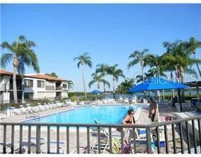 Building Photo - 6294 Bahia Del Mar Cir N