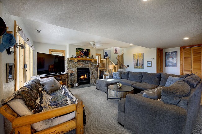 Building Photo - 508 Paiute Rd